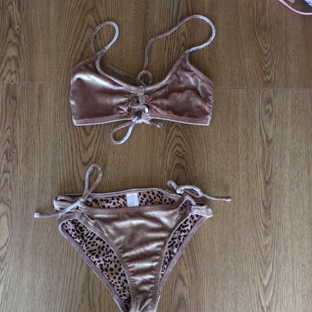 velvet bikini